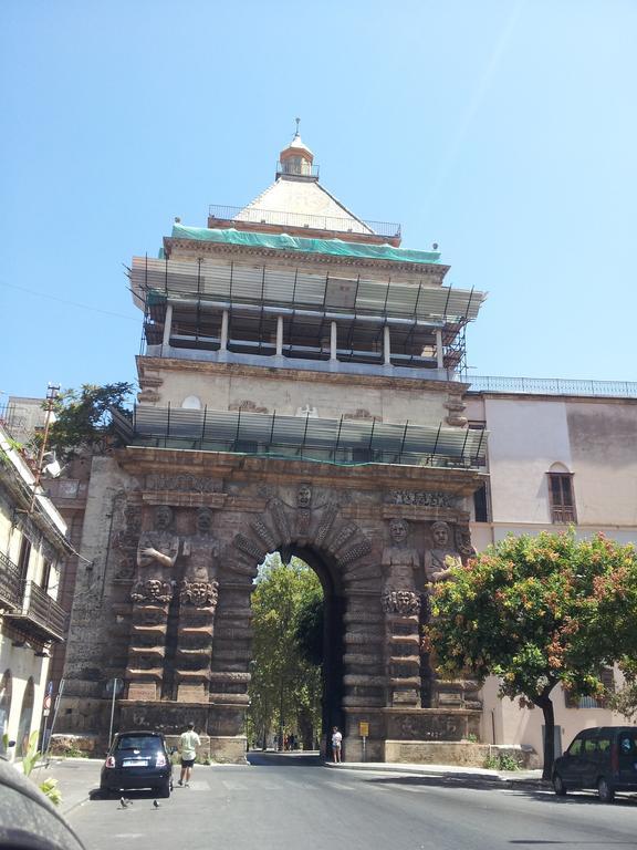 Casa Vacanze Flavia Palermo Oda fotoğraf